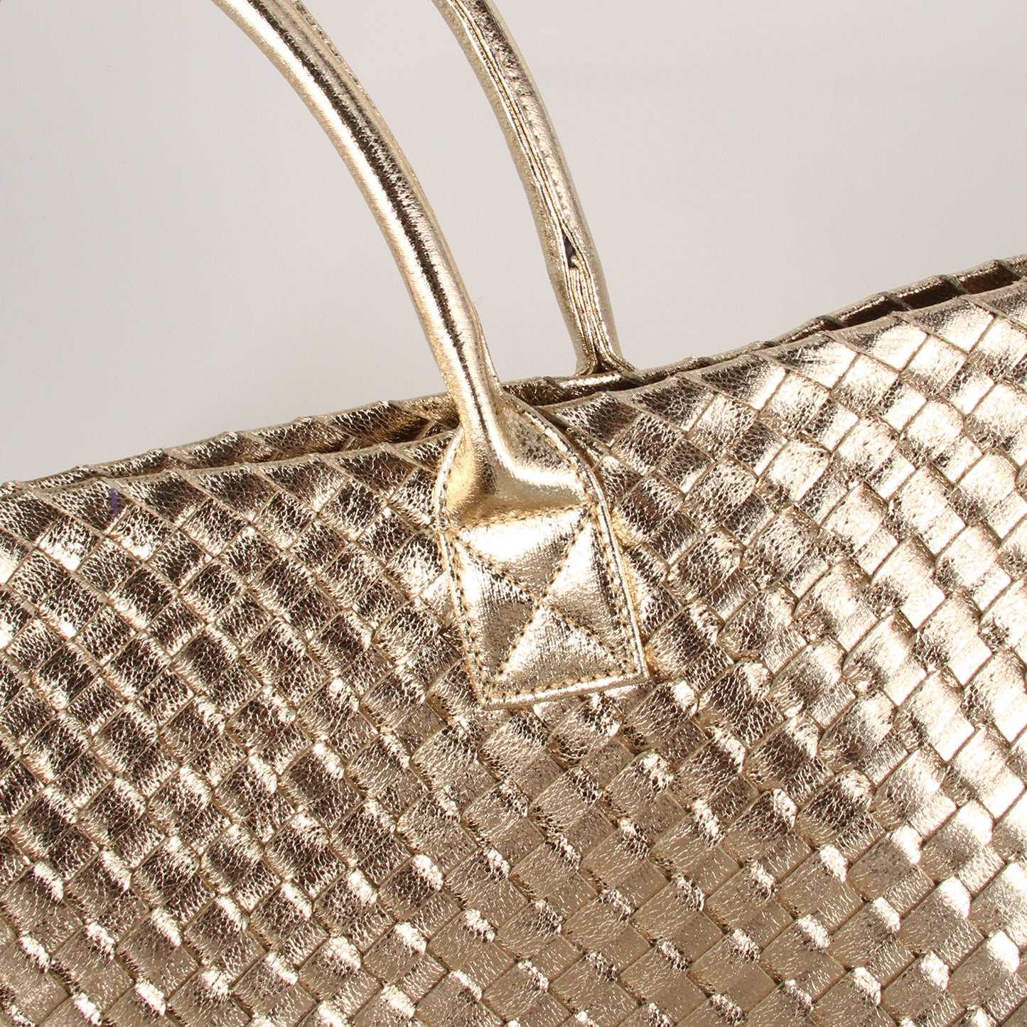 PRE ORDER The Weavey Tote - Shiny Gold