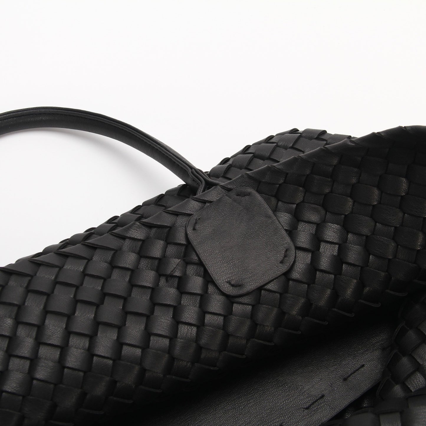The Weavey Tote - Black