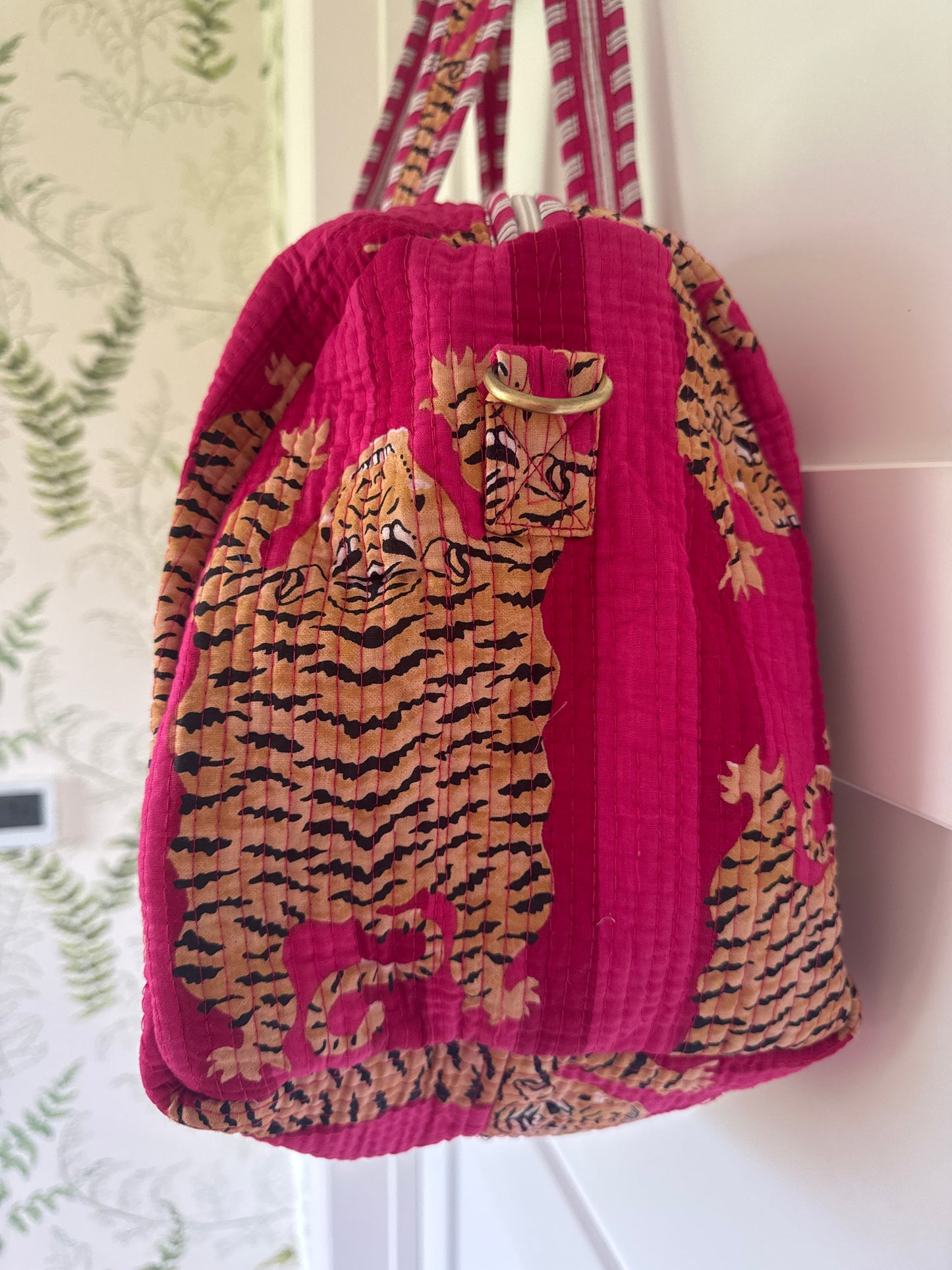 The Weekend Bag - The Tigger Hot Pink