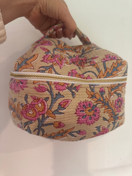 The Carryall Vanity - Spring