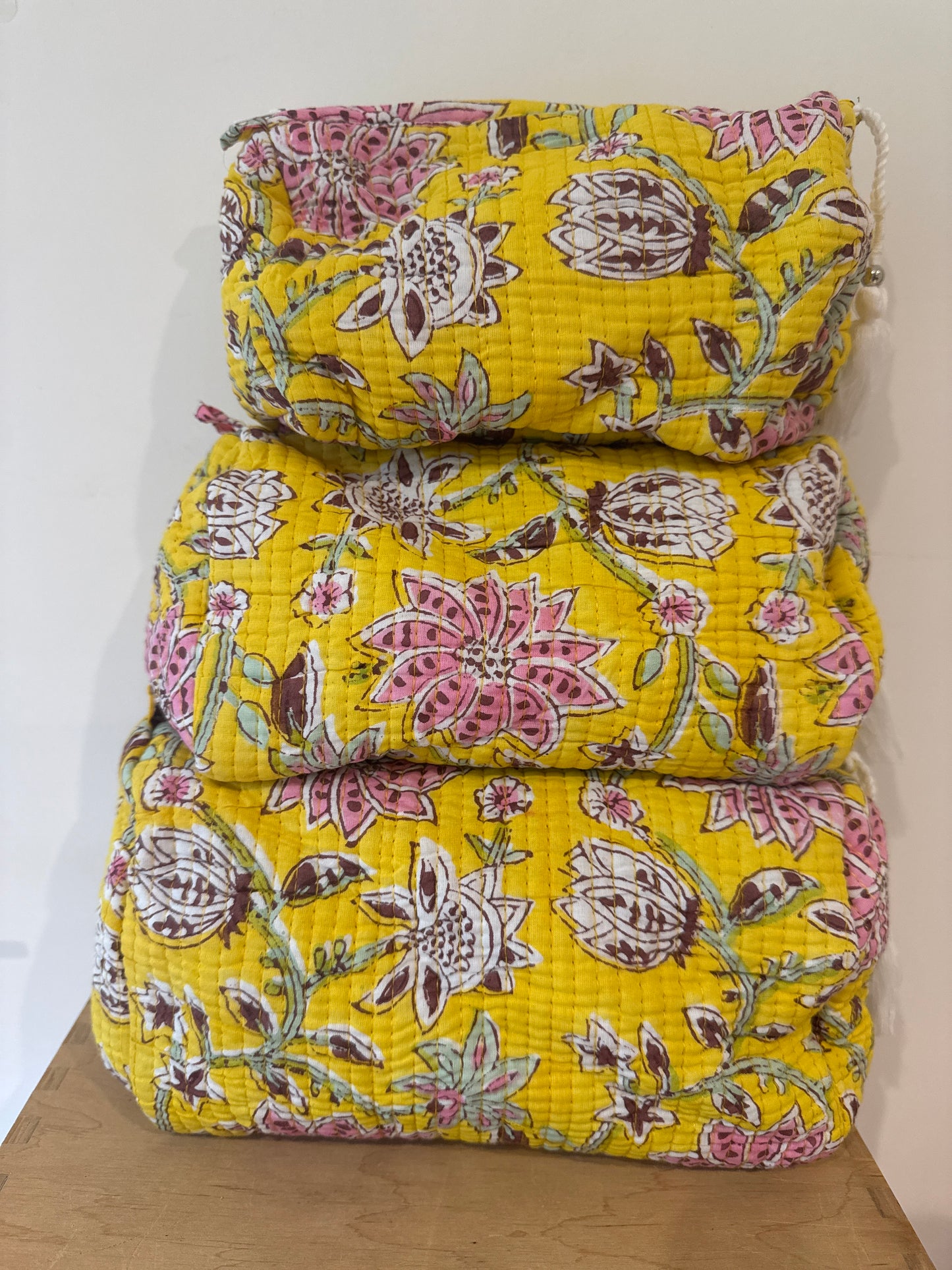 Wash Bags - Multiple Sizes/ Colours