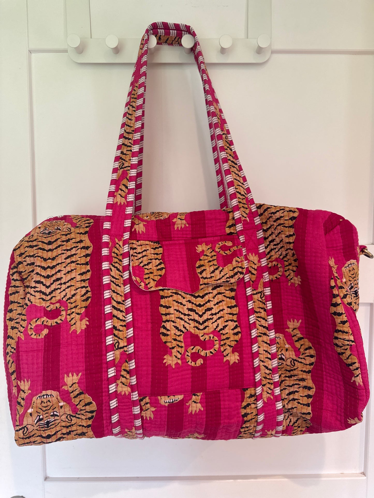 The Weekend Bag - The Tigger Hot Pink