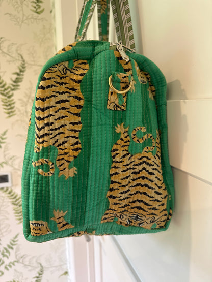 The Weekend Bag - The Tigger Green