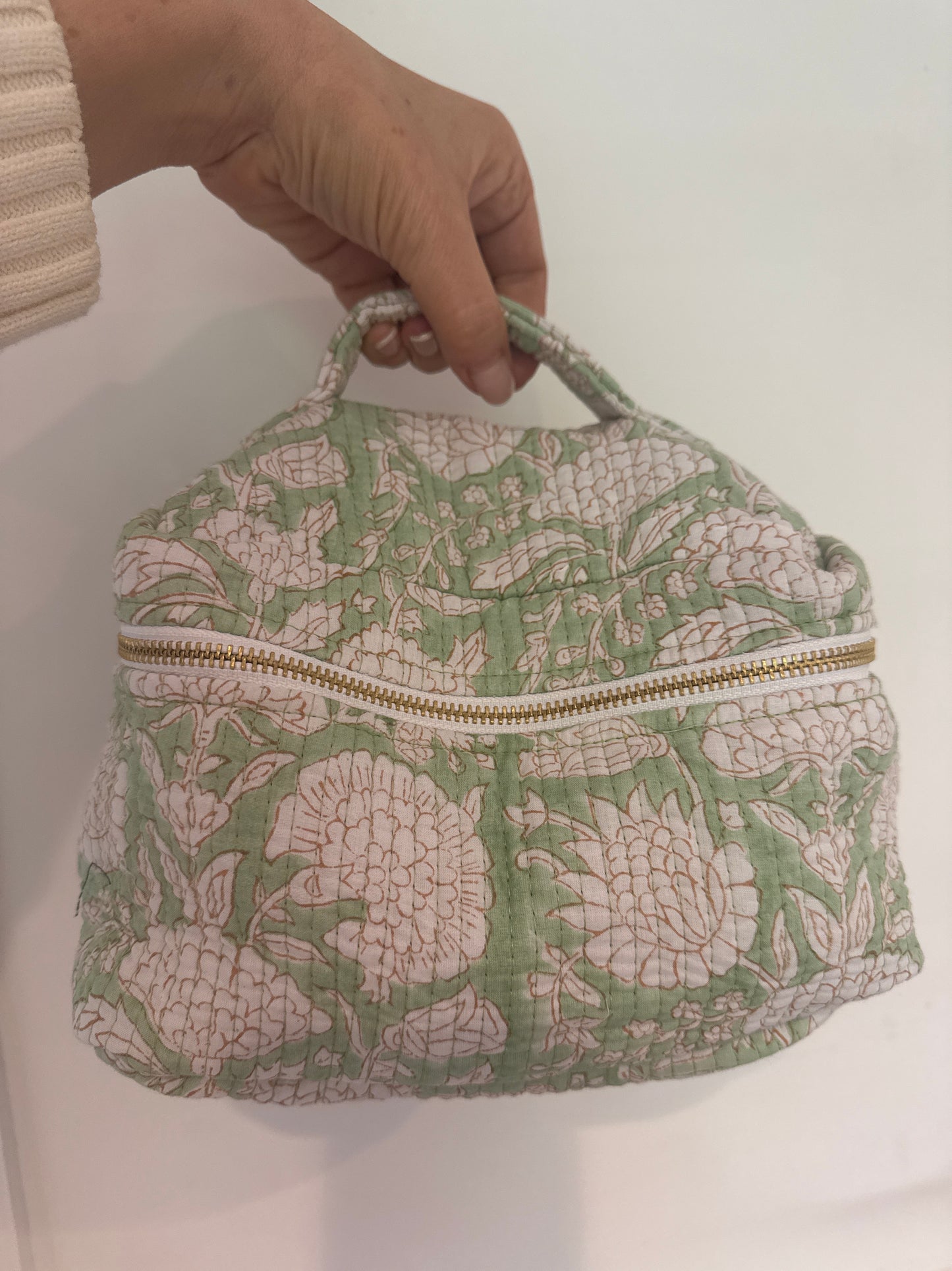 The Carryall Vanity - Mint