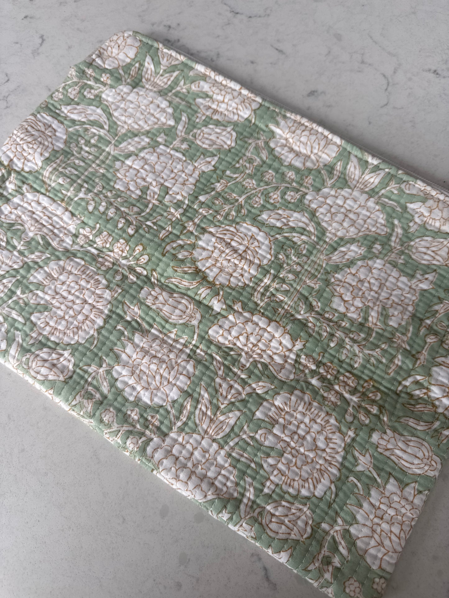 Laptop Cover - Multiple Colours