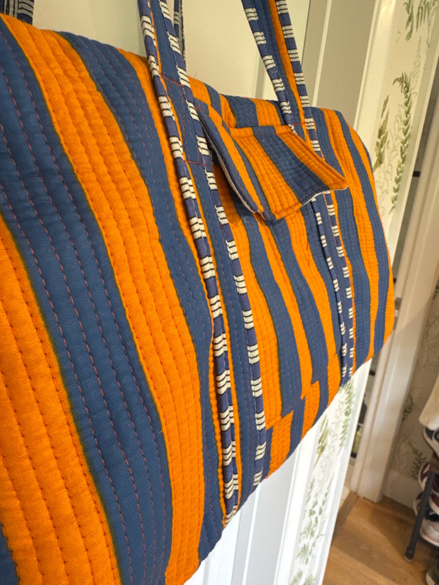 The Weekend Bag - The Aria