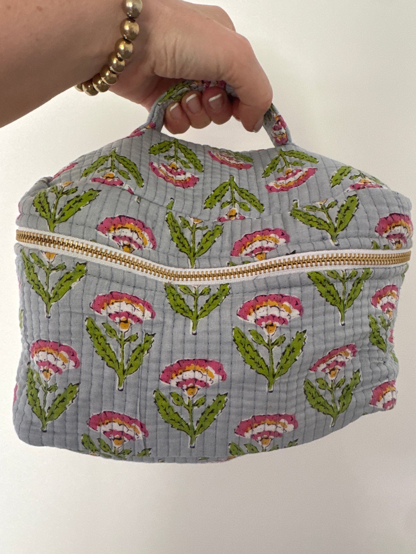 The Carryall Vanity - Summers Day