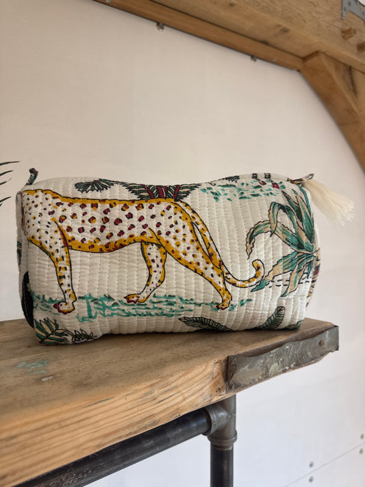 Wash Bag Wildlife White - Multiple Sizes