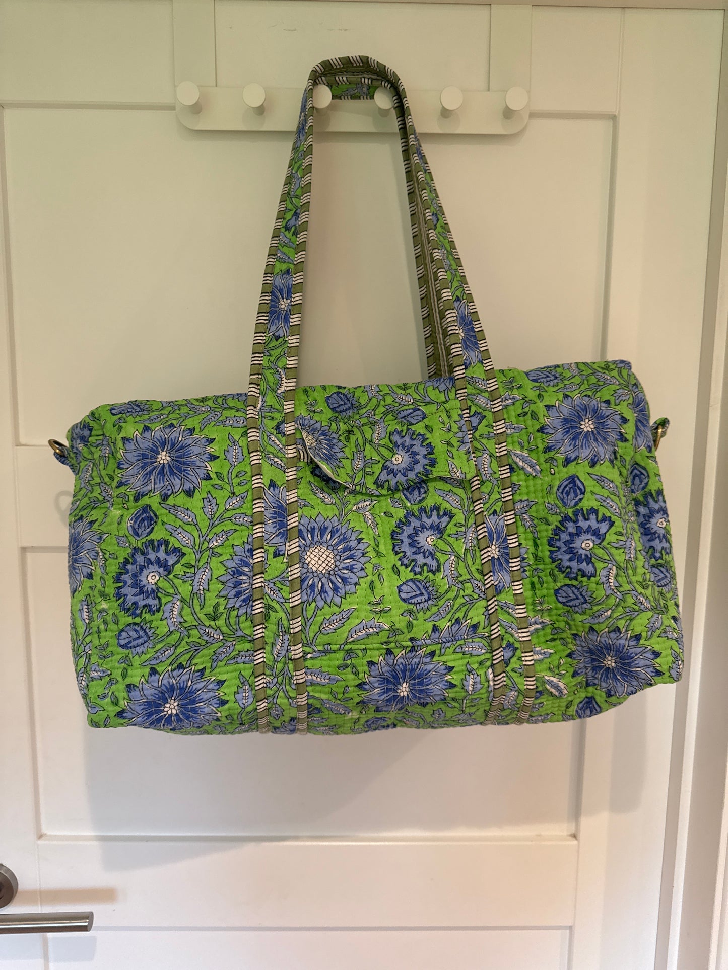 The Weekend Bag - The Aurora