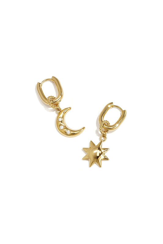 Squoval Earrings With Moon & Star - Gold