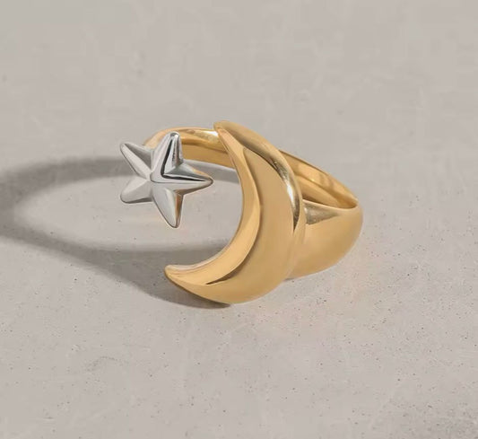Moon & Star Ring - Gold/ Silver