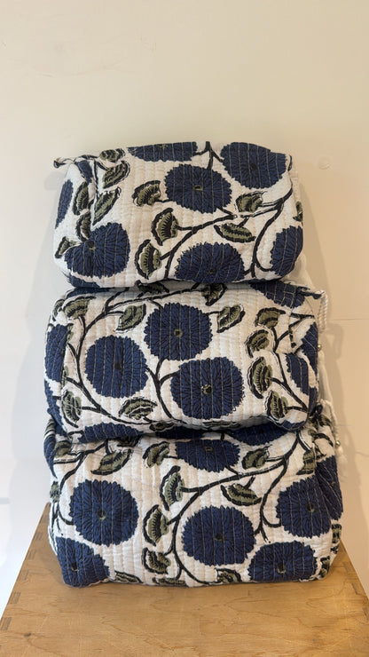 Wash Bags - Multiple Sizes/ Colours