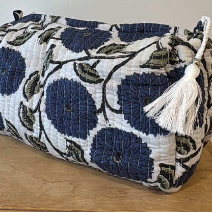 Wash Bags - Multiple Sizes/ Colours