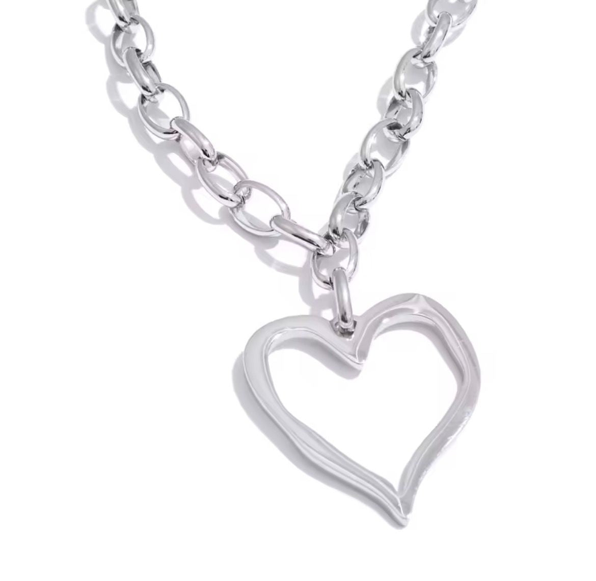 Love Heart Link Necklace - Silver