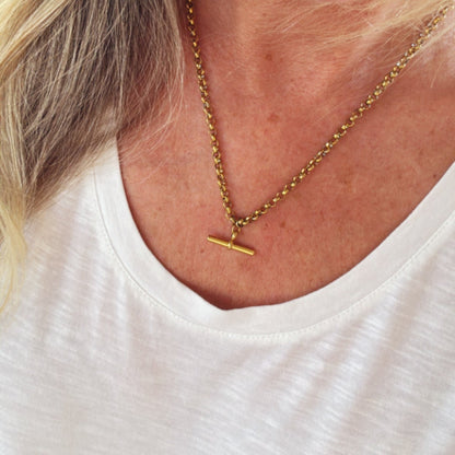 Hannah's T Bar Necklace - Gold