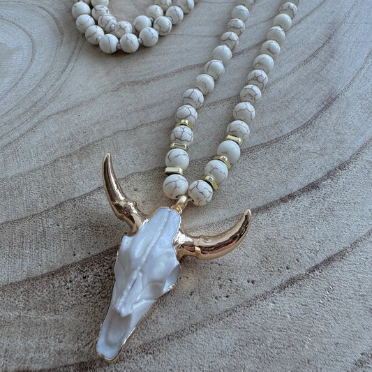 Long Wild Horn Necklace - Cream