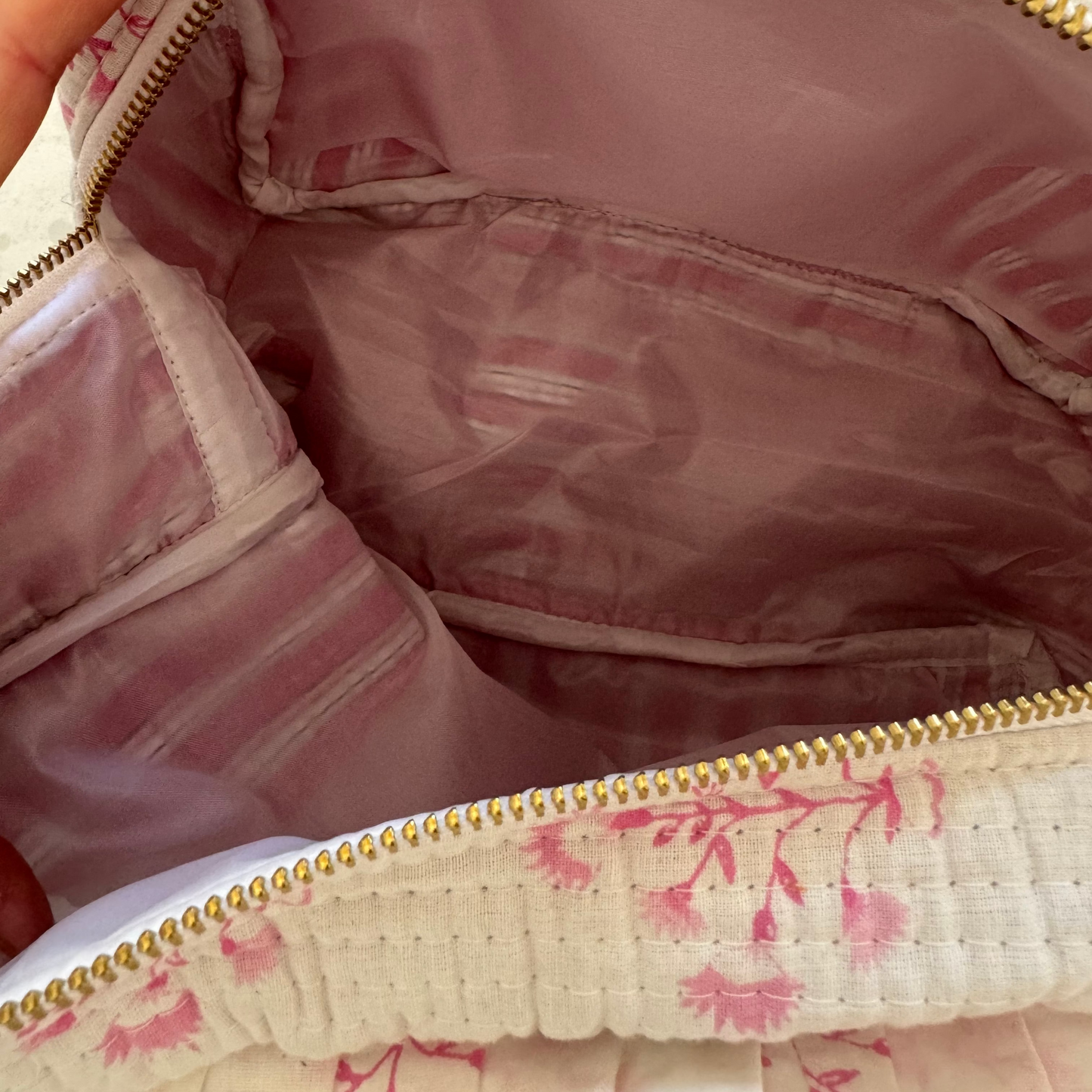 Hannah's Special Frilly Wash Bag - Pink